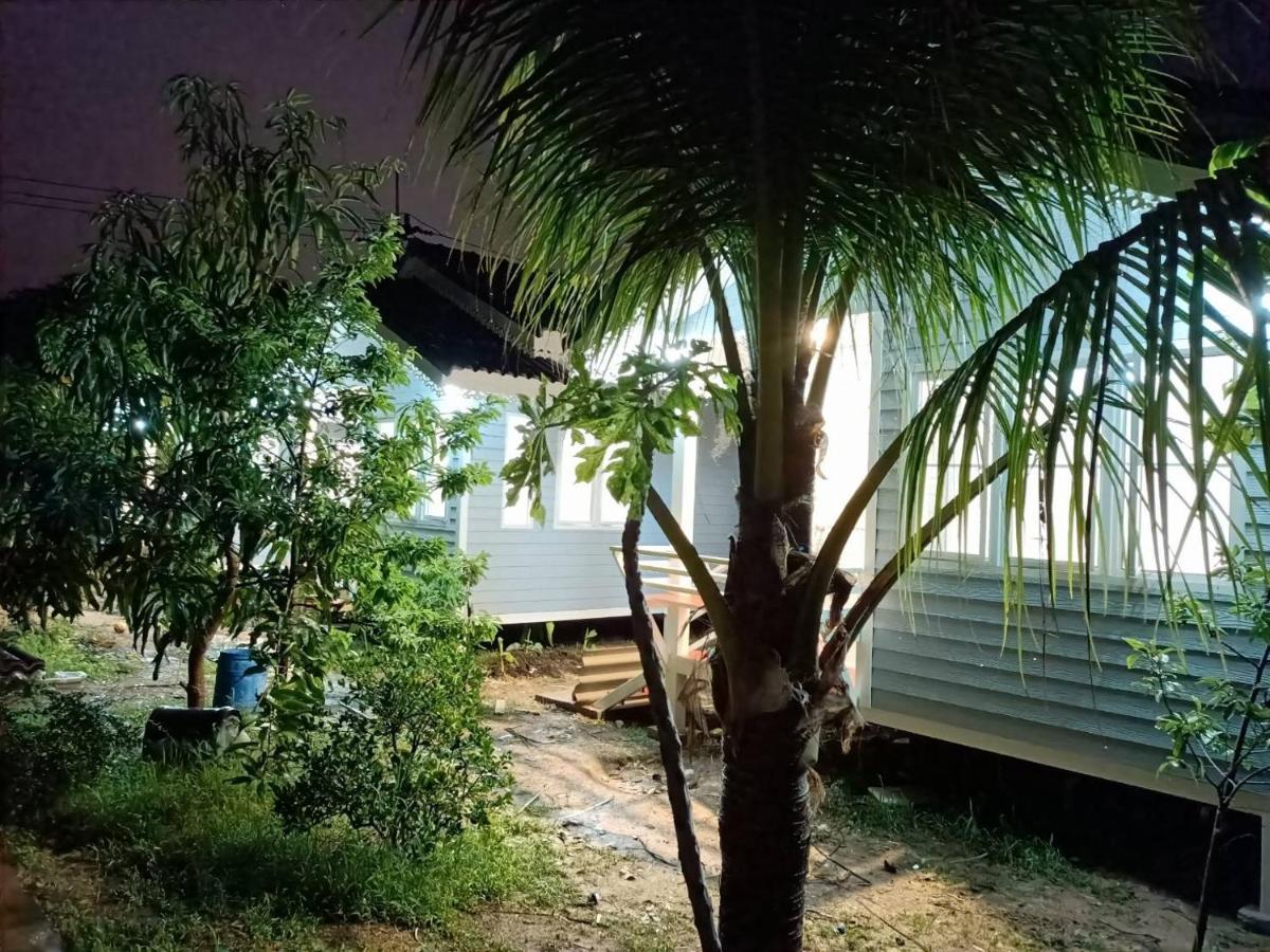 King Fa House Hotel Mae Sot Bagian luar foto