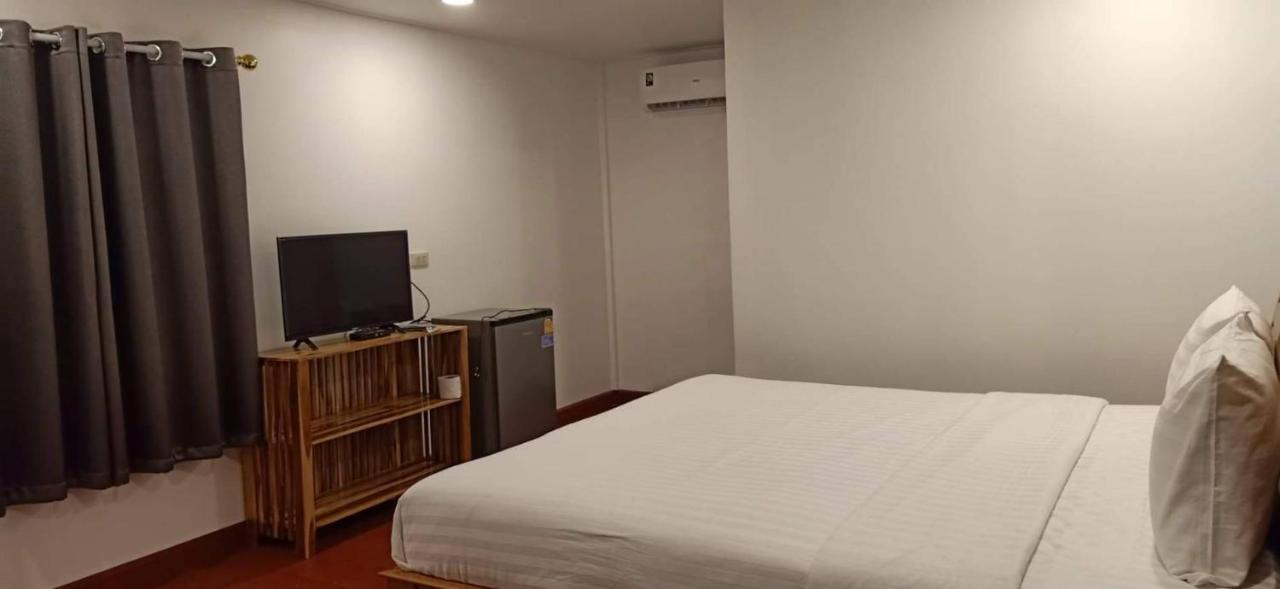 King Fa House Hotel Mae Sot Bagian luar foto
