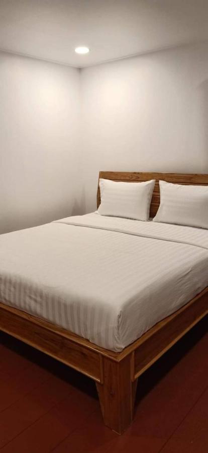 King Fa House Hotel Mae Sot Bagian luar foto