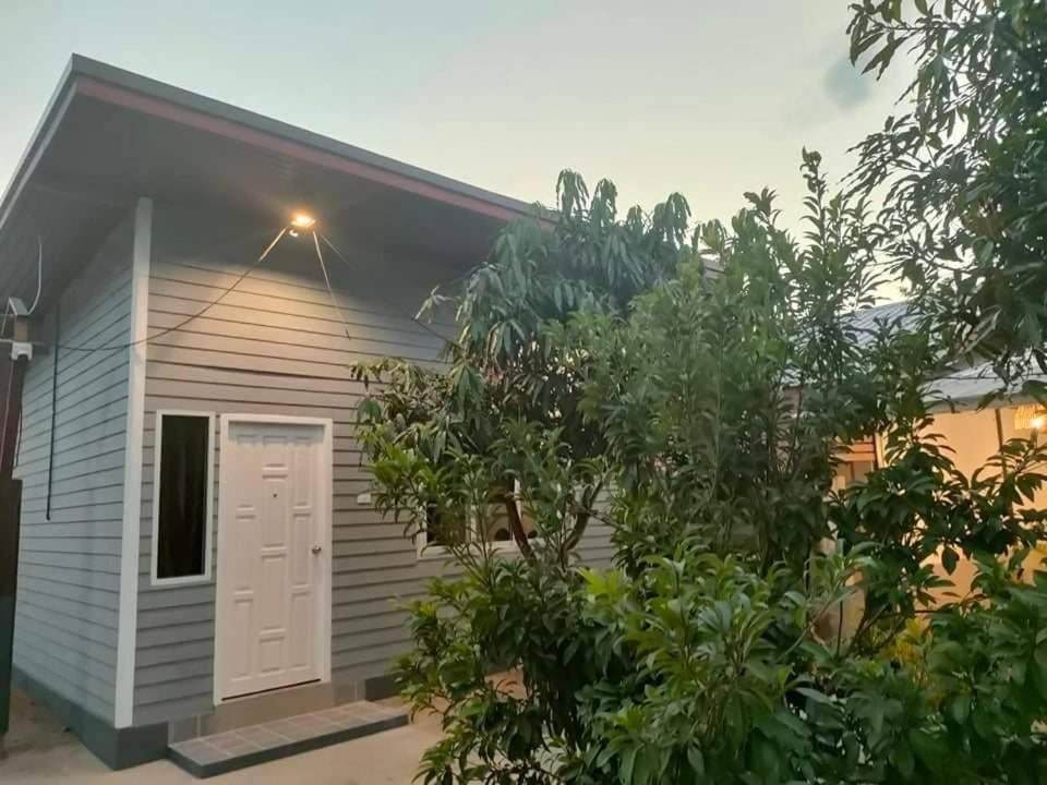 King Fa House Hotel Mae Sot Bagian luar foto