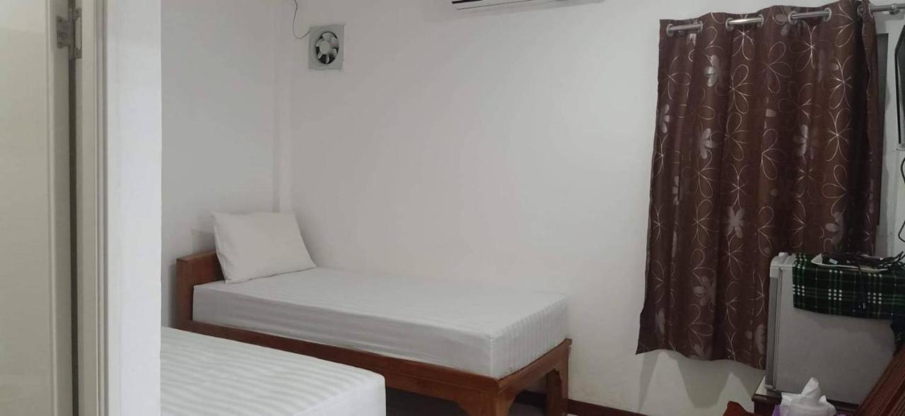 King Fa House Hotel Mae Sot Bagian luar foto