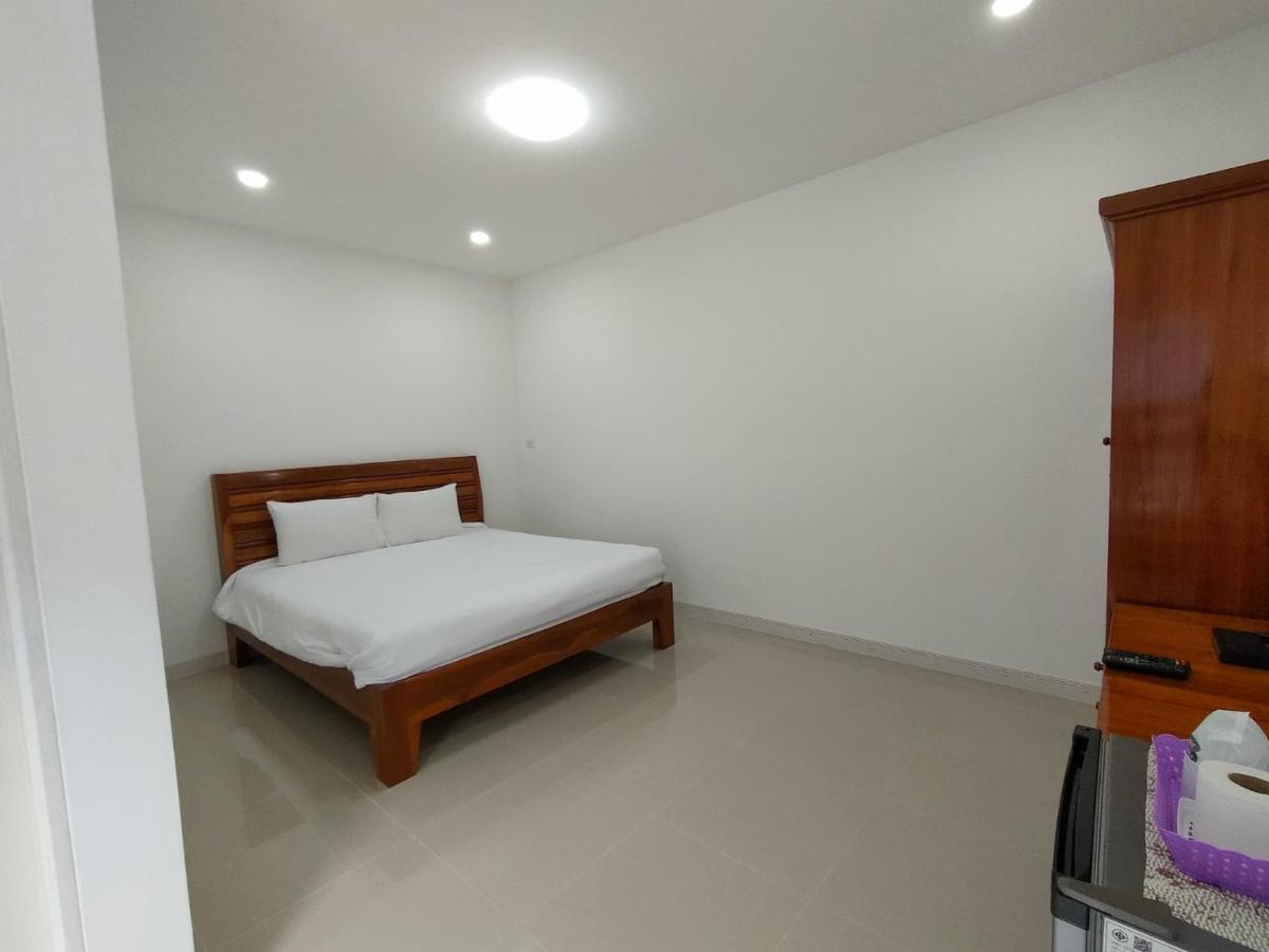 King Fa House Hotel Mae Sot Bagian luar foto