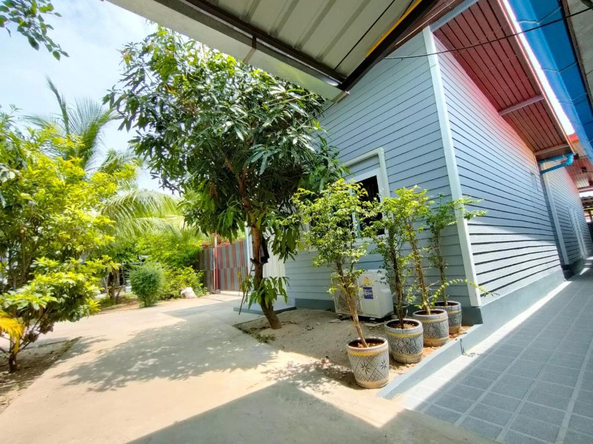 King Fa House Hotel Mae Sot Bagian luar foto